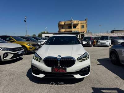 BMW Serie 1 116d d 5p. Advanced  Automatica Bianco usata Volla