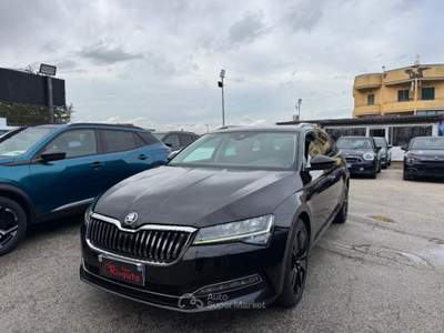 Skoda Superb 2.0 TDI EVO 150 CV SCR DSG Wagon Executive Nero usata Volla