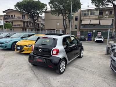 Smart ForFour 70 1.0 Passion Cabrio Nero usata Volla