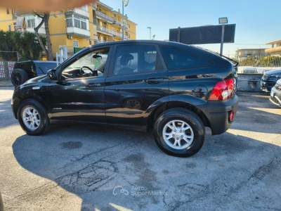 SsangYong Actyon Sports 2.0 Tdi 150 Cv 4WD Premium 4x4 Nero usata Volla