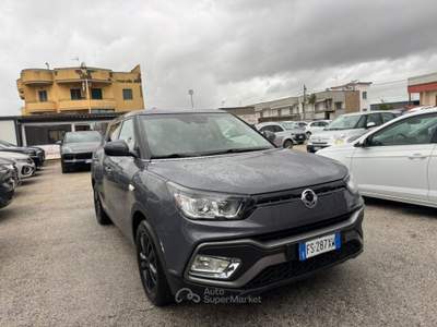 SsangYong XLV 1.6 Gpl 2WD Icon 7 Posti Grigio usata Volla