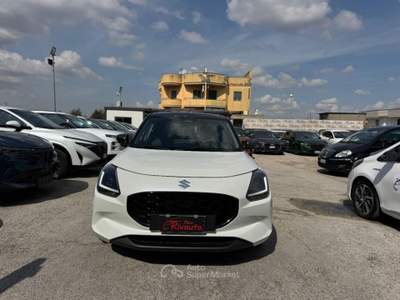 Suzuki Swift 1.2 Hybrid CVT Top Bianco usata Volla