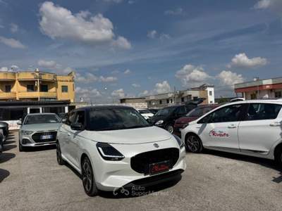 Suzuki Swift 1.2 Hybrid CVT Top Bianco usata Volla
