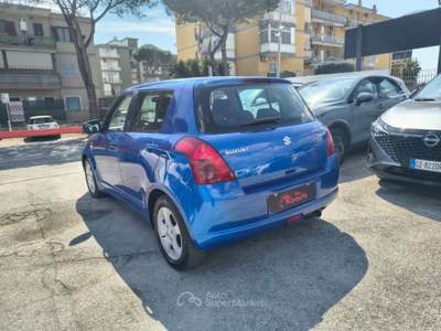 Suzuki Swift 1.3 DDiS 5p. GL Blu/Azzurro usata Volla