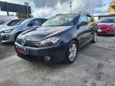 Volkswagen Golf 1.6 TDI 105 CV Executive BlueMotion Technology Grigio usata Volla