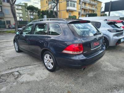 Volkswagen Golf 1.6 TDI 105 CV Executive BlueMotion Technology Grigio usata Volla