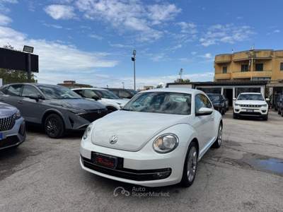 Volkswagen Maggiolino 1.6 TDI Design Bianco usata Volla