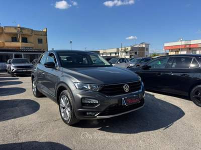 Volkswagen T-Roc 1.6 TDI SCR Advanced BlueMotion Technology Grigio usata Volla
