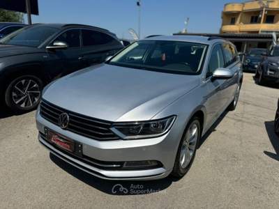 Volkswagen Passat 2.0 TDI 150 Cv DSG Executive BlueMotion Tech. Argento usata Volla