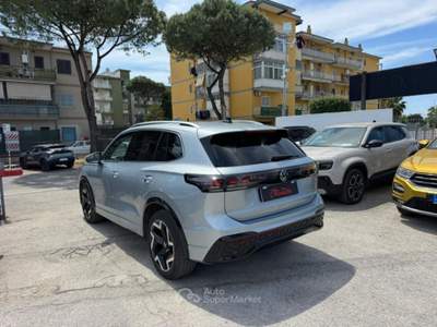 Volkswagen Tiguan 2.0 TDI 150 CV DSG R-Line Grigio usata Volla