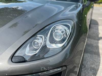 Porsche Macan 3.0 Diesel S Grigio usata Mirano