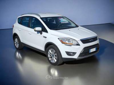 Ford Kuga 2.0 TDCi 163 CV 4WD Titanium DPF Bianco usata Cassacco