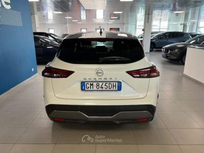 Nissan Qashqai MHEV 158 CV Xtronic N-Connecta Autocarro N1 Bianco usata Alba