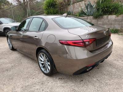 Alfa Romeo Giulia 2200 TD VELOCE 210CV AT8 Q4 PELLE F1 NAV ITALIA Grigio usata Roma