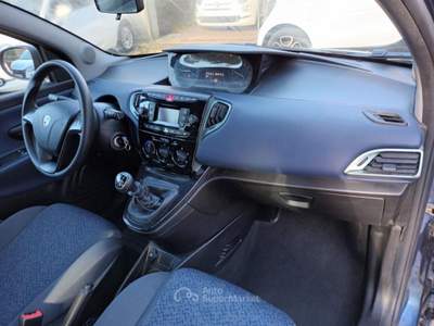 Lancia Ypsilon 1000 HYBRID SILVER 70CV STEREO USB ITALIA Blu/Azzurro usata Roma