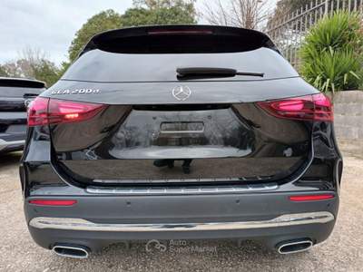 Mercedes-Benz GLA D AMG PREMIUM 150CV AUTO PACK LUCI INT Nero usata Roma