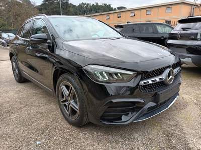 Mercedes-Benz GLA D AMG PREMIUM 150CV AUTO PACK LUCI INT Nero usata Roma