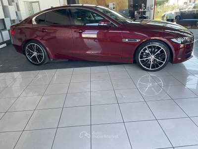 Jaguar XE Unico proprietario Rosso usata Trebaseleghe