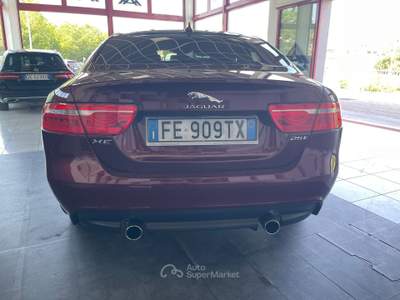Jaguar XE Unico proprietario Rosso usata Trebaseleghe