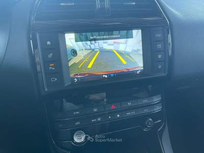 Jaguar XE Unico proprietario Rosso usata Trebaseleghe