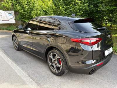 Alfa Romeo Stelvio 2.2 Turbodiesel 160CV AT8 RWD Sport-Tech Nero usata San Michele di Serino