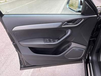 Audi Q3 RsQ3 2.5 TFSI 340cv Tetto quattro S tronic Nero usata San Michele di Serino