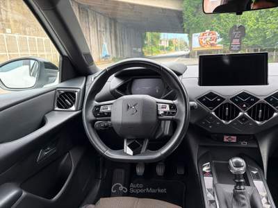 DS Automobiles DS 3 Ds DS3 3 Crossback 1.5 BlueHDi 110cv So Chic Bianco usata San Michele di Serino