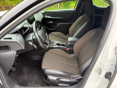DS Automobiles DS 3 Ds DS3 3 Crossback 1.5 BlueHDi 110cv So Chic Bianco usata San Michele di Serino