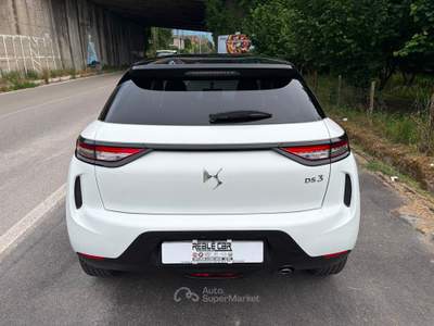 DS Automobiles DS 3 Ds DS3 3 Crossback 1.5 BlueHDi 110cv So Chic Bianco usata San Michele di Serino