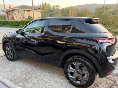 DS Automobiles DS 3 DS3 Crossback 1.5 BlueHDi 110cv So Chic Nero usata San Michele di Serino