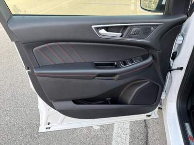 Ford Edge EcoBlue 238CV AWD tetto ST-Line Bianco usata San Michele di Serino