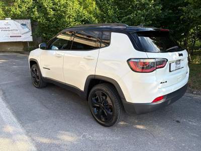 Jeep Compass II 140CV aut. 4WD Night Eagle Bianco usata San Michele di Serino