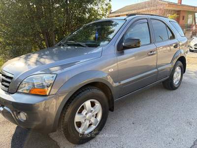 Kia Sorento 2.5 CRDI 4WD 170cv Active Class Grigio usata San Michele di Serino
