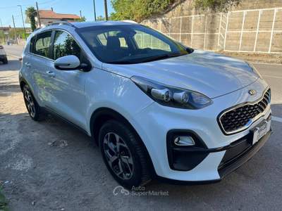 Kia Sportage 136CV 2WD Mild Hybrid Style Bianco usata San Michele di Serino