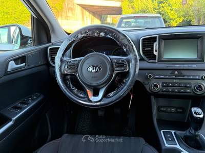 Kia Sportage 116cv 2WD Class Bianco usata San Michele di Serino