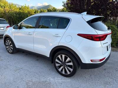 Kia Sportage 116cv 2WD Class Bianco usata San Michele di Serino