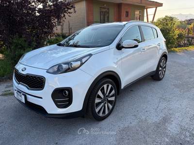 Kia Sportage 116cv 2WD Class Bianco usata San Michele di Serino