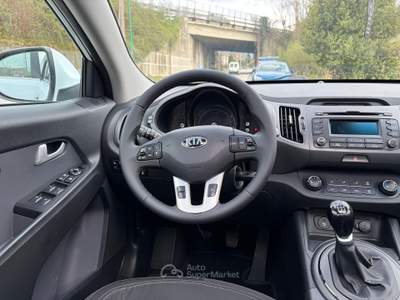 Kia Sportage 136cv tetto AWD Class Bianco usata San Michele di Serino