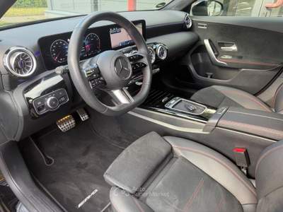 Mercedes-Benz Classe A A220d AMG Line Premium 4 Matic Pack Night, LED, Distronic Nero usata Moncalieri