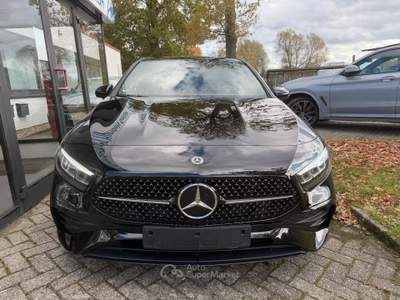 Mercedes-Benz Classe A A220d AMG Line Premium 4 Matic Pack Night, LED, Distronic Nero usata Moncalieri