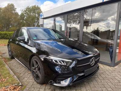 Mercedes-Benz Classe A A220d AMG Line Premium 4 Matic Pack Night, LED, Distronic Nero usata Moncalieri