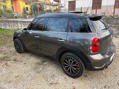 MINI Cooper D Countryman 2.0 143cv SD ALL4 Grigio usata San Michele di Serino