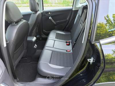 Peugeot 2008 1.6 BlueHDi 120cv S&S tetto Allure Nero usata San Michele di Serino