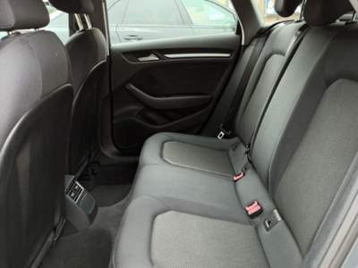 Audi A3 SPB 30 TDI BUSINESS STRONIC 116CV NAVI ITALIA Grigio usata Vetralla