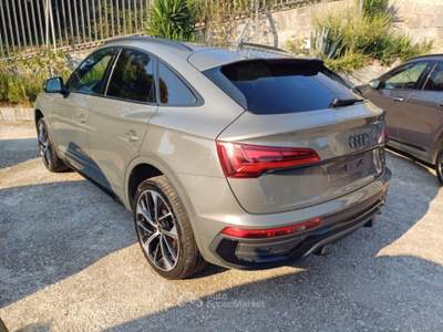 Audi Q5 SPB 40 TDI BLACK-LINE S-TRONIC QUATTRO 204 CV Grigio usata Vetralla