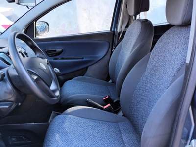 Lancia Ypsilon 1000 HYBRID SILVER 70CV STEREO USB ITALIA Blu/Azzurro usata Vetralla