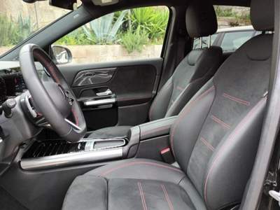 Mercedes-Benz GLA D AMG PREMIUM 150CV AUTO PACK LUCI INT Nero usata Vetralla