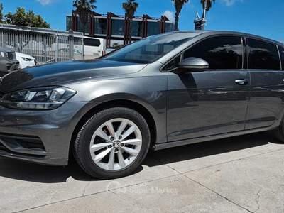 Volkswagen Golf CHILOMETRI CERTIFICATI CARFAX Grigio usata Modugno