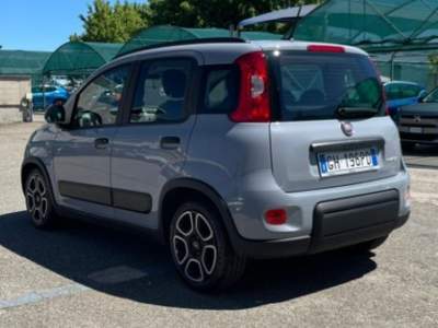 Fiat Panda 1.0 FireFly S&S Hybrid City Life Blu/Azzurro usata Novara