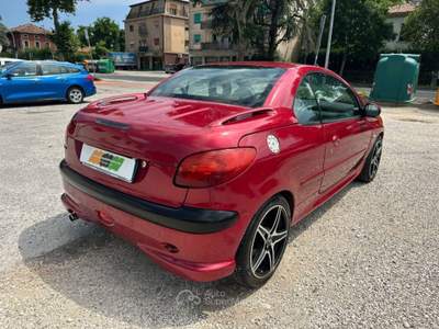 Peugeot 206 CABRIO COUPE' 1.6 16V CC Grigio usata VENEZIA
